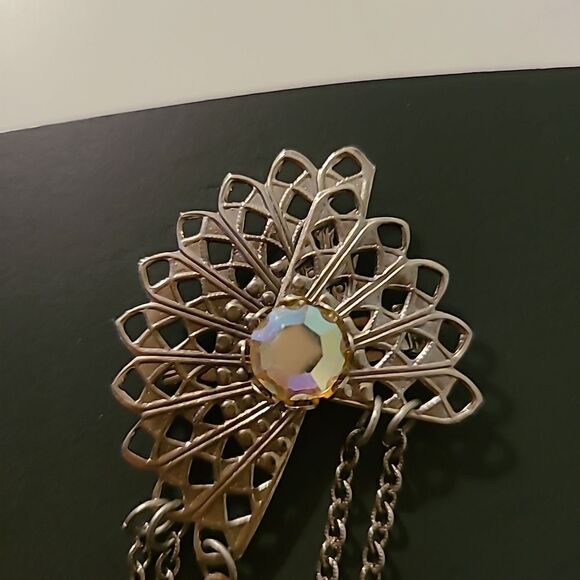 Vintage Rhinestone Chain Brooche - Picture 2 of 5